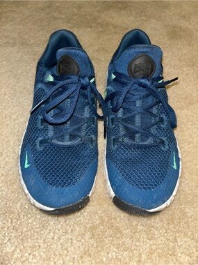 Nike Metcon Blue Sneakers with Mint Accents